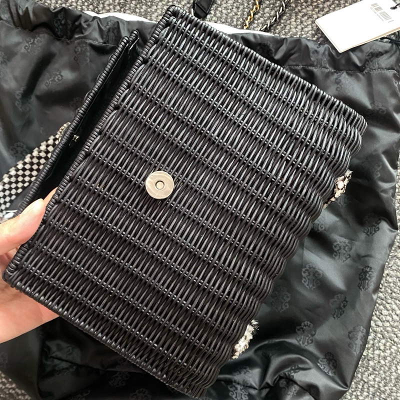 克羅心 黑銀限量picnic dolly bag-25