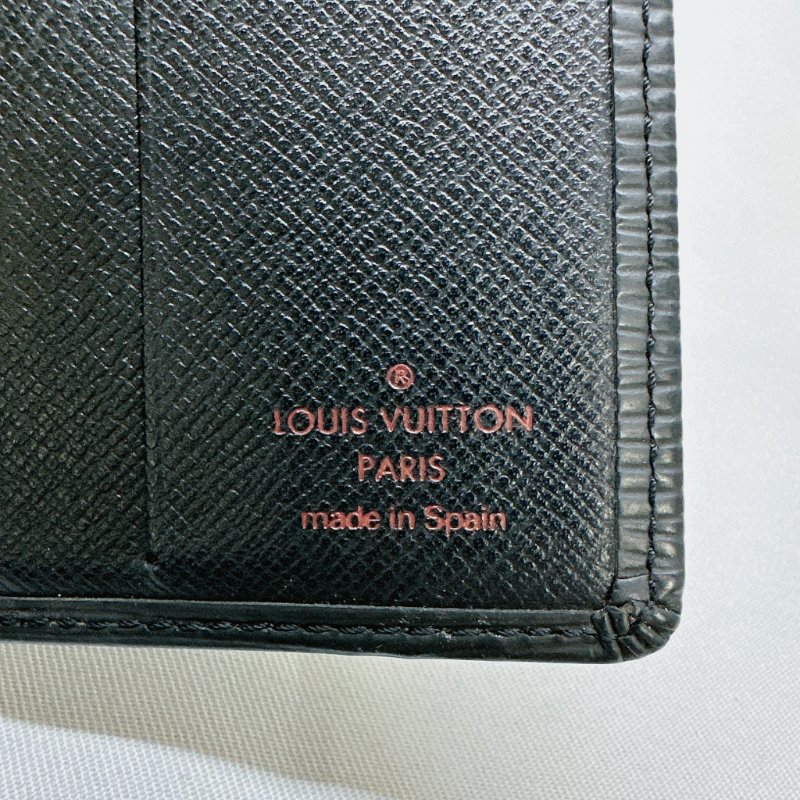 LV EPI水波紋MULTIPLE短夾-6