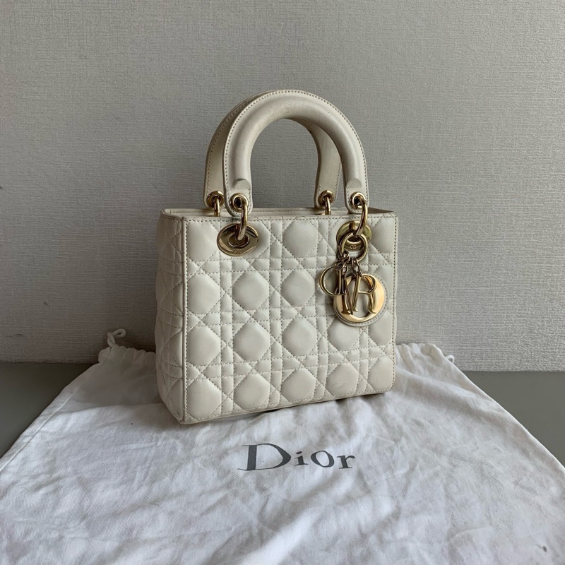 Dior lady4格白金戴妃 徽章寬肩帶-2