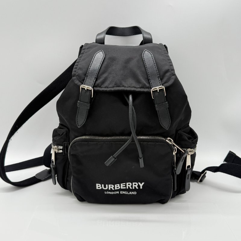 BURBERRY 巴寶莉 黑色尼龍 白色LOGO 雙肩包-0