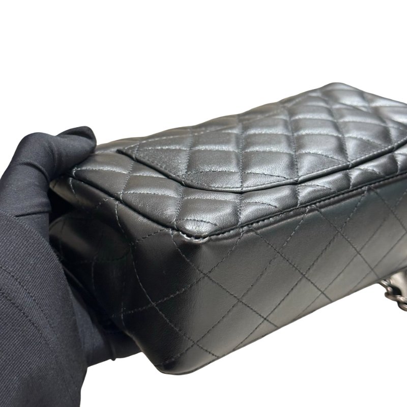 CHANEL FLAP BAG 20CM-2