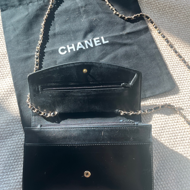 Chanel 香奈兒黑色漆皮WOC-5