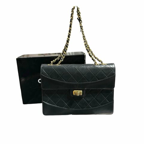CHANEL VINTAGE 2.55 BLACK LAMBSKIN GHW FLAP BAG