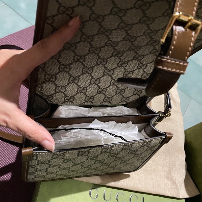 GUCCI 馬鞍雙層肩背包-1