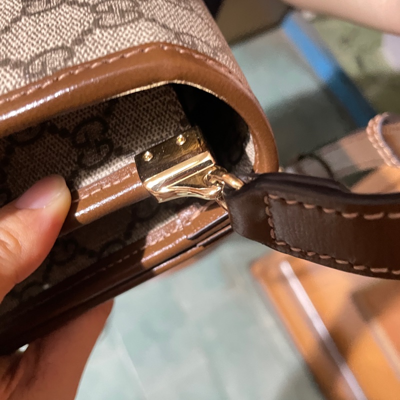 GUCCI 馬鞍雙層肩背包-10