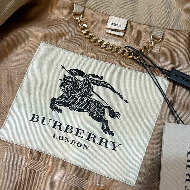 英國Burberry 蜜色皮帶款風衣-14