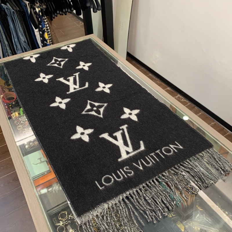 ❤️ LV 經典圍巾-0