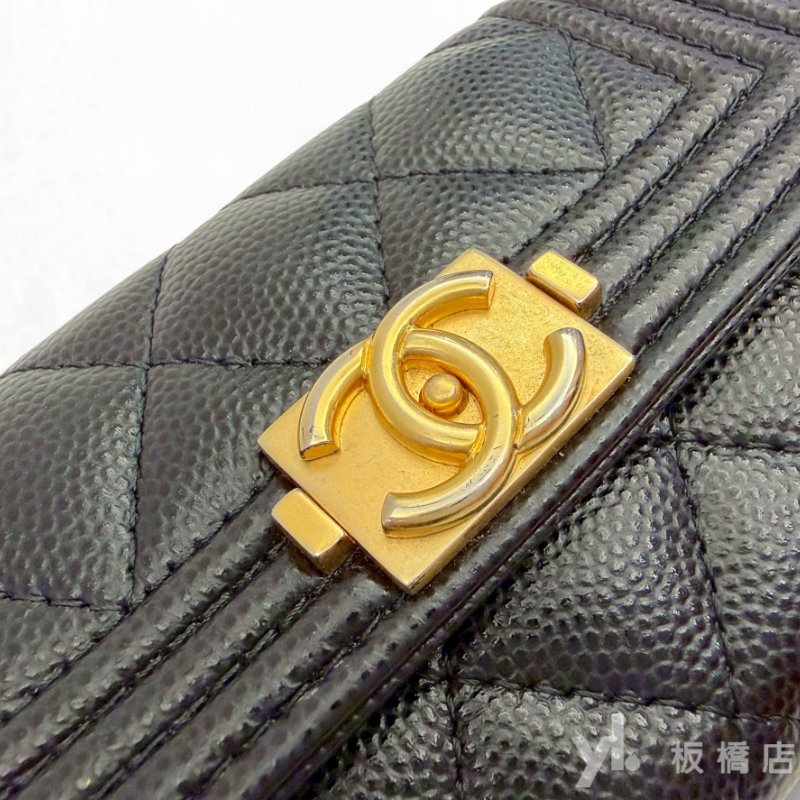 Chanel卡包 黑荔枝皮金釦BOY下蓋卡A80603-6
