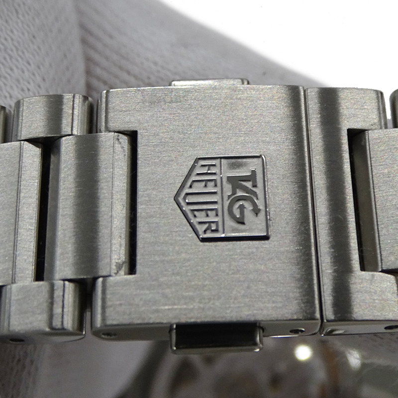 泰格豪雅 Carrera CV2A1R BA0799 男錶,Caliber 16 自動計時碼錶,不鏽鋼,銀色/黑色,拋光背面-10