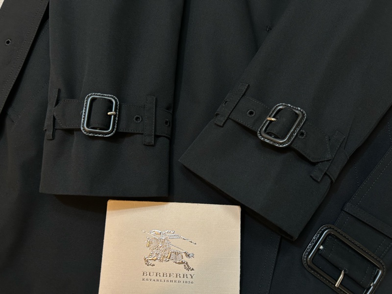 BURBERRY英國黑色風衣UK8-4