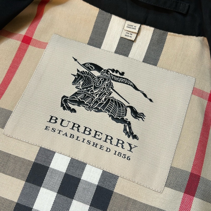 BURBERRY英國黑色風衣UK8-11