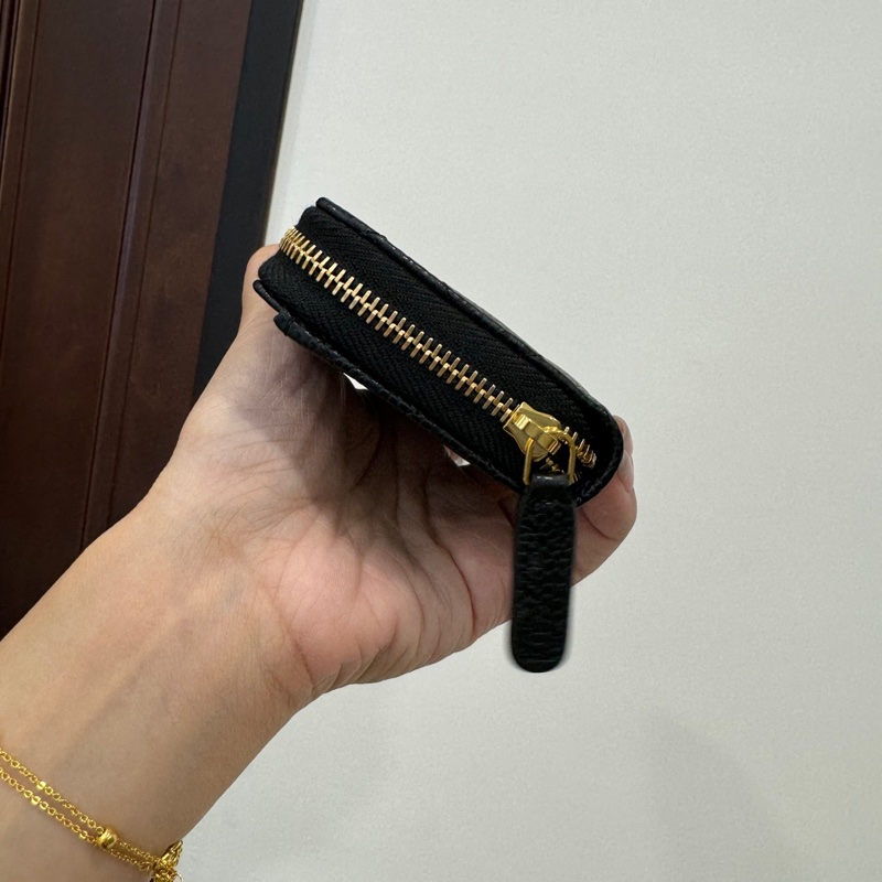 有送保養過 無雷標時期 裸包 made in France RT : 17/11.5/3.5 cm 皮質:厚羊皮 年份:大約 1985年製 影片請私訊問-6