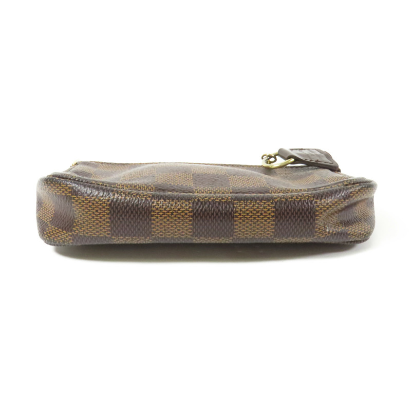 LOUIS VUITTON Damier Mini Pochette金扣鏈帶手挽袋-3