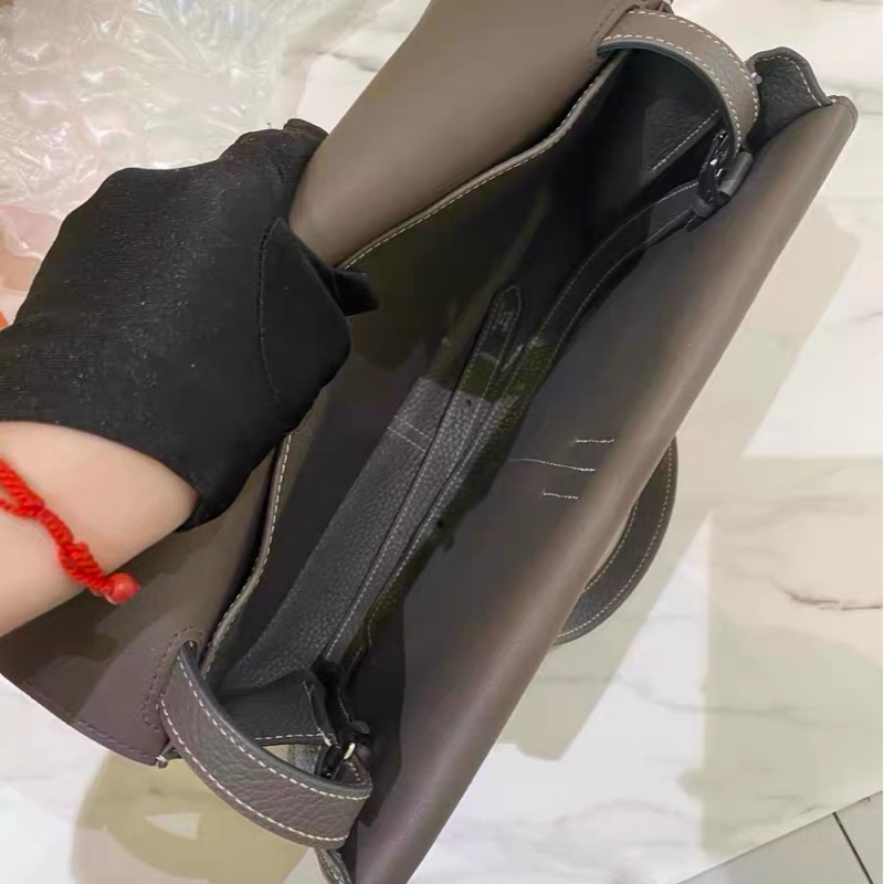 Hermes Halzan 31-8