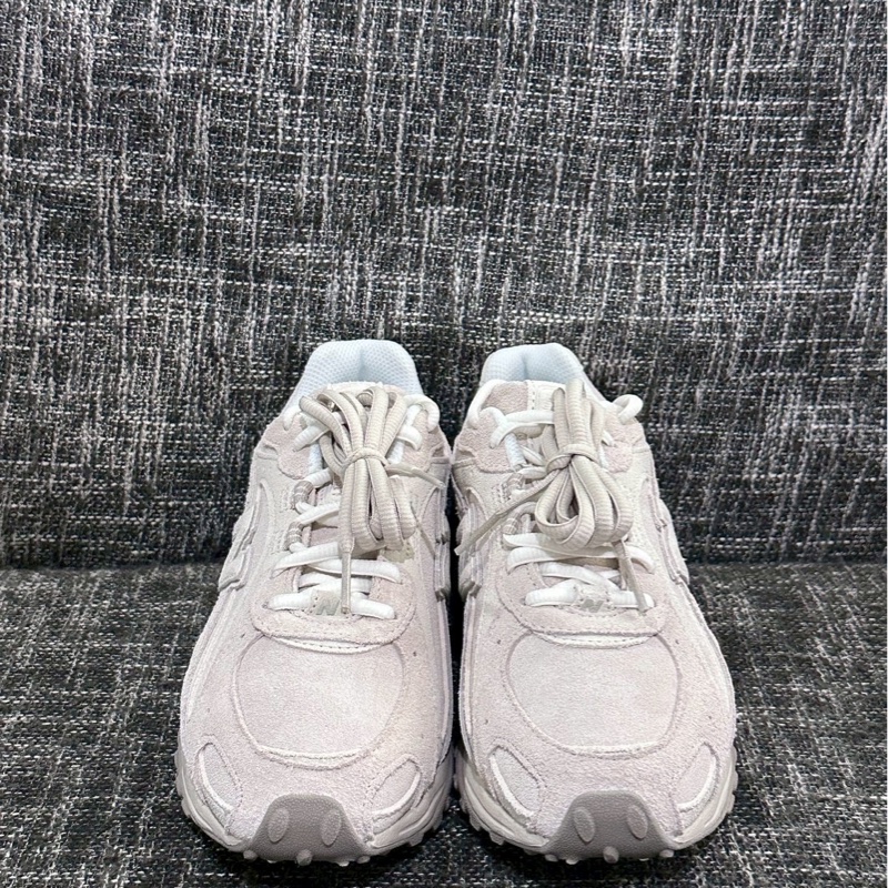NB 204L白-2