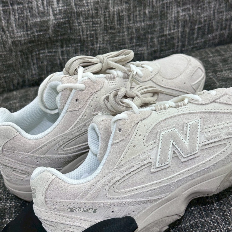 NB 204L白-3