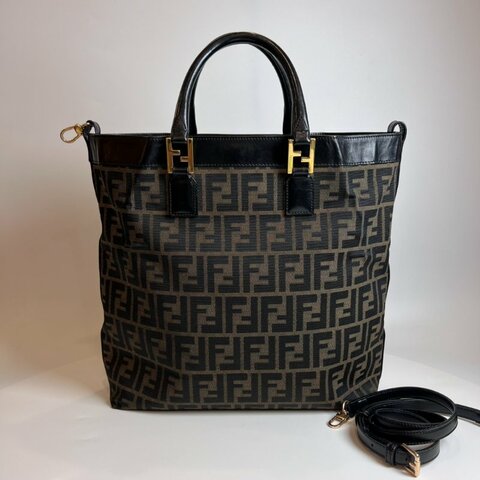 FENDI 老花帆布兩用包