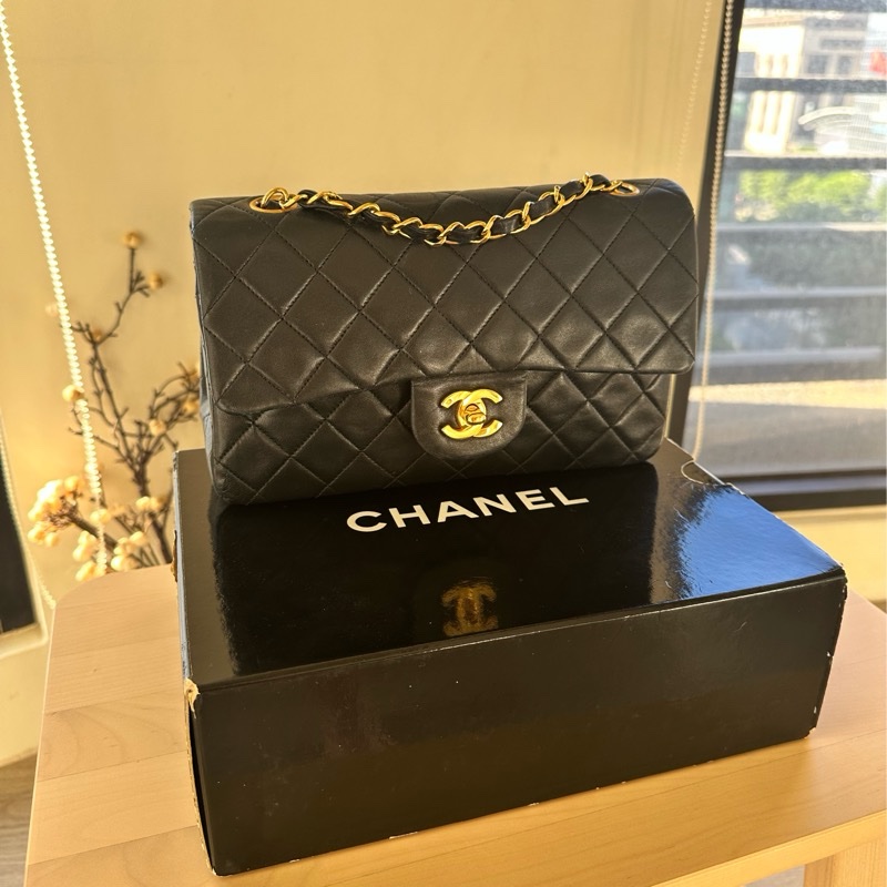 Chanel CF23 Classic Flap 23 黑金配色-1