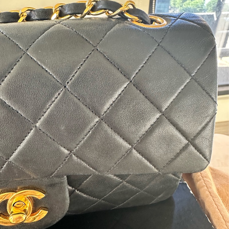 Chanel CF23 Classic Flap 23 黑金配色-21