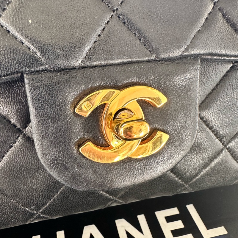 Chanel CF23 Classic Flap 23 黑金配色-23