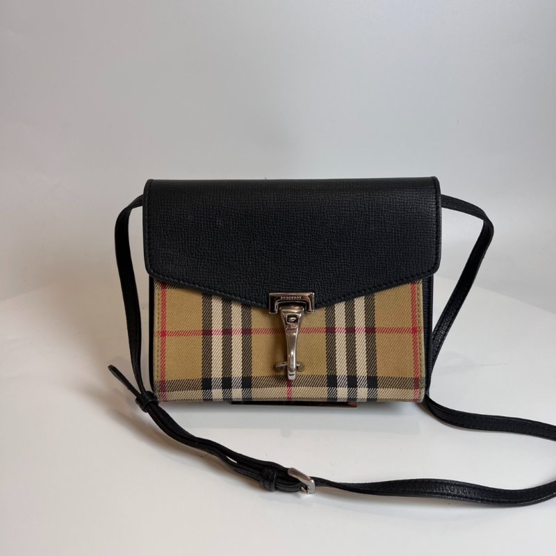 BURBERRY 帆布黑肩背包-0