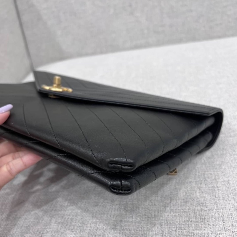 CHANEL 香奈儿 Classip Flap 黑金 牛皮 信封包 手拿包 晚宴包 肩背包 手提包 斜背包-24