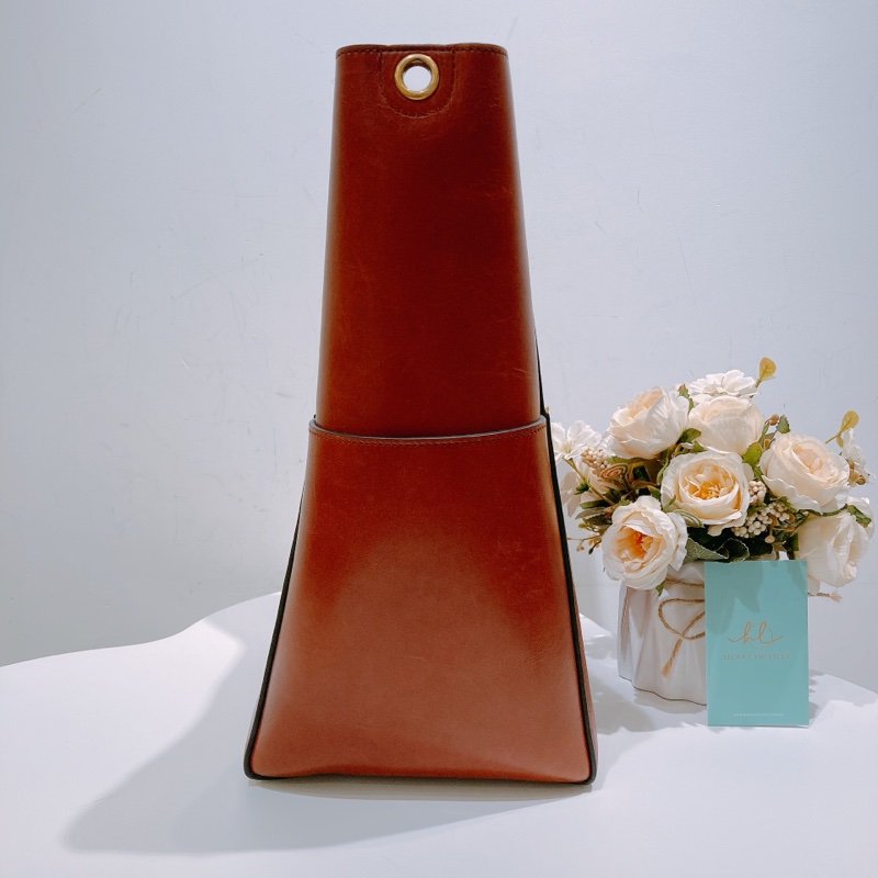 TW4477 CELINE 思琳大號水桶單肩包包SEAU SANGLE BAG CALF SKIN-3