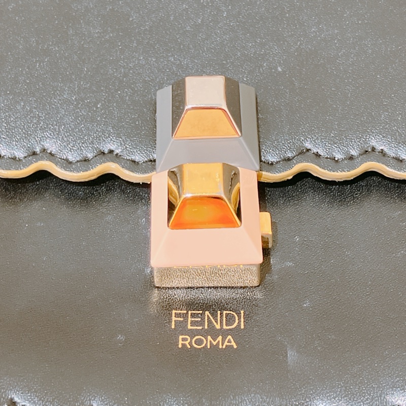 TK1822 Fendi芬迪斜挎/單肩黑色小包 Kan I 8M0381Small Handbags Black X GHW-13