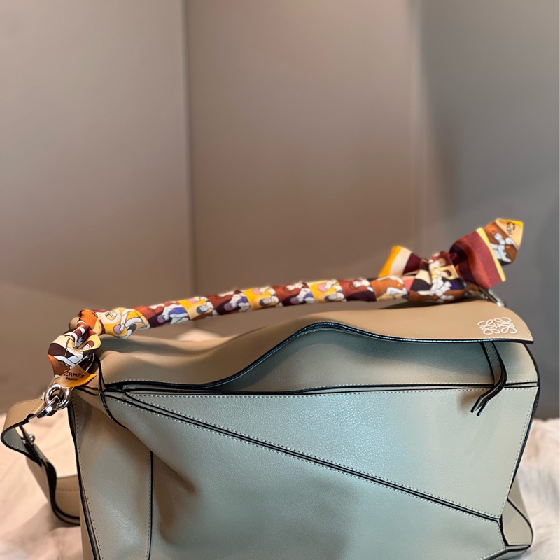 Loewe Puzzle 卡其/沙色一包五揹L號-5
