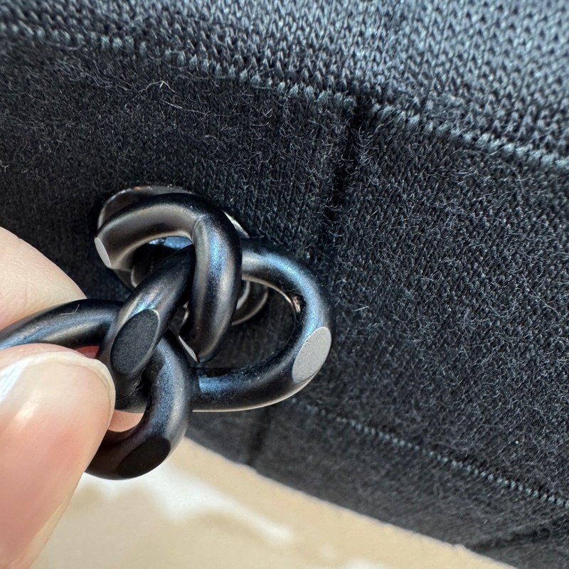 CHANEL黑帆布黑釦方塊格紋雙耳保齡球包A17377-30