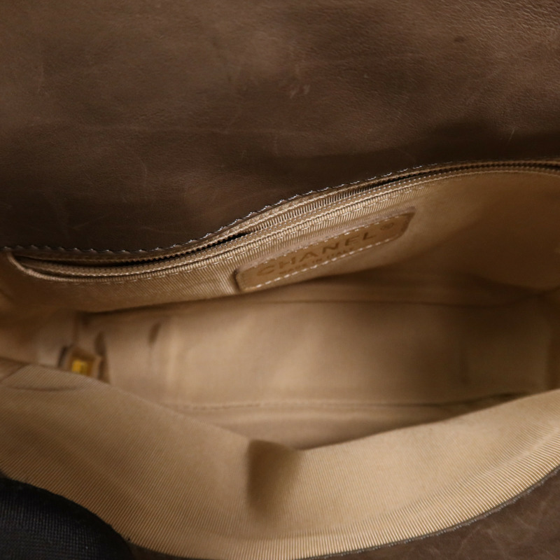 CHANEL 牛皮皮革Shoulder Bag金扣鏈帶肩背袋-15