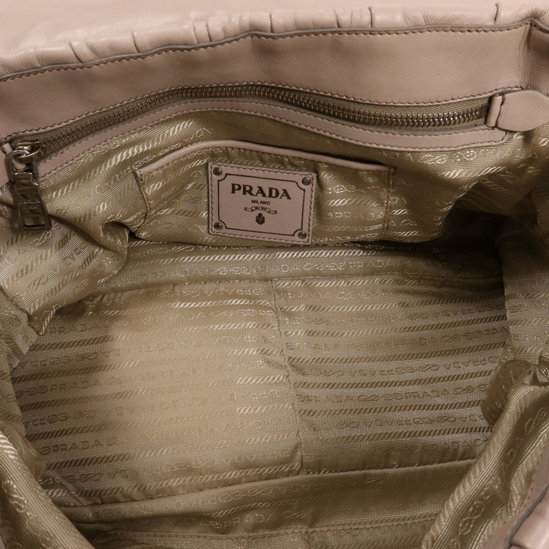 PRADA 牛皮皮革Shoulder Bag銀扣鏈帶肩背袋-4
