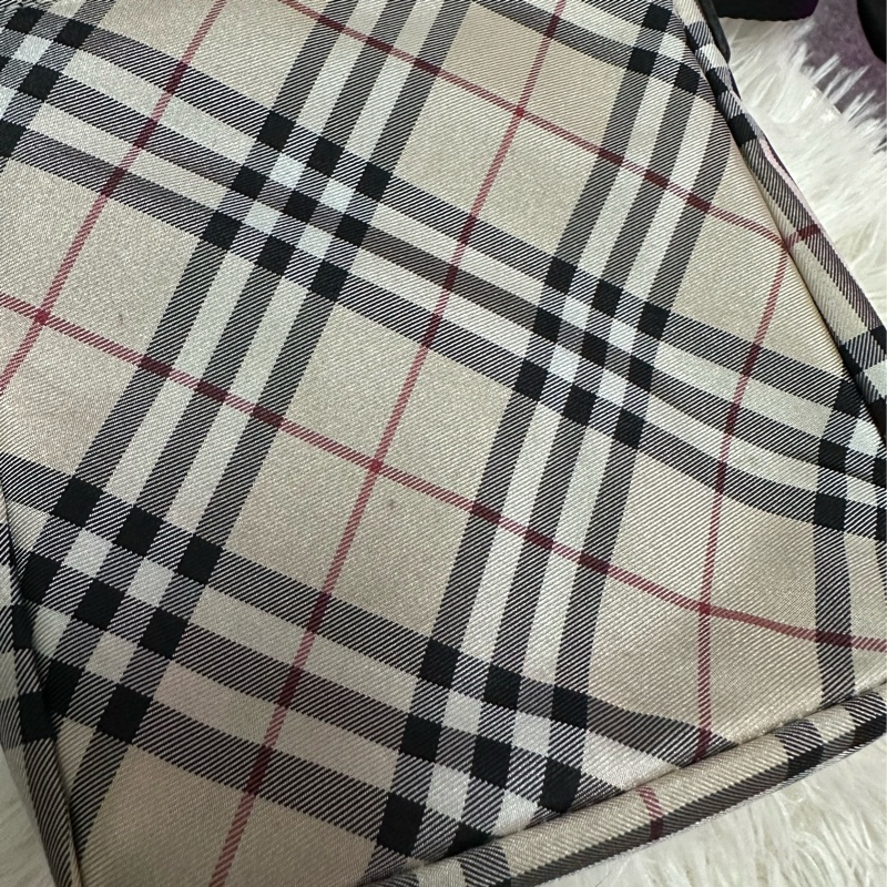 BURBERRY 帆布斜背包-40