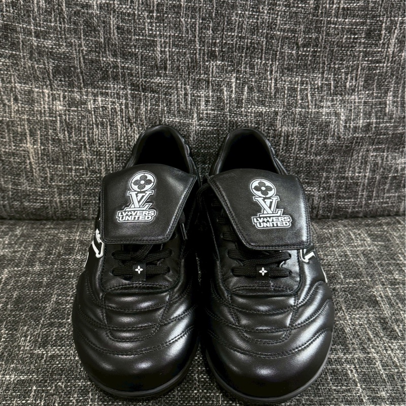 LV footprint 足球運動鞋-4
