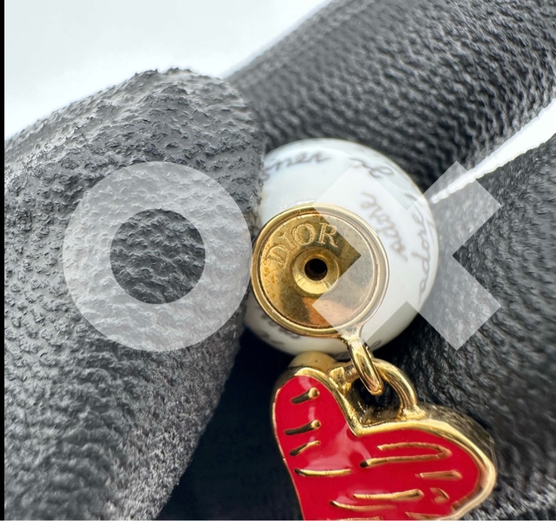 近新全配有購證情人節系列限定款✨ 迪奧Dior Tribales字母珍珠愛心耳環-10