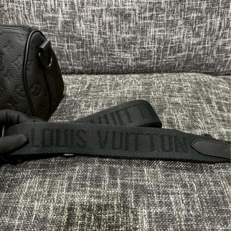 LV keepall 25壓紋-7
