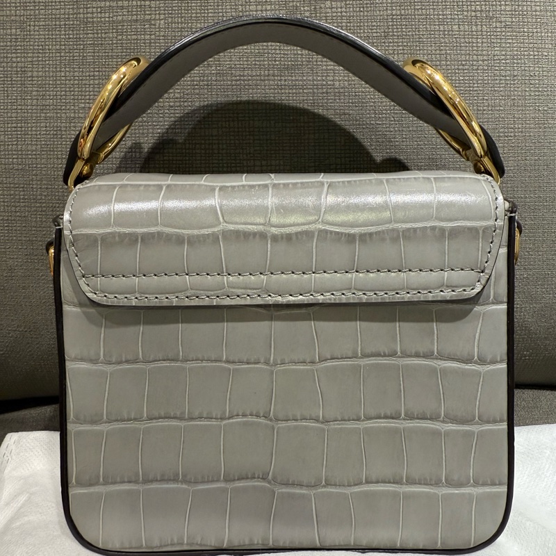 🌟Chloè Mini C Bag 鱷魚牛皮壓紋 大象灰 明星同款-11