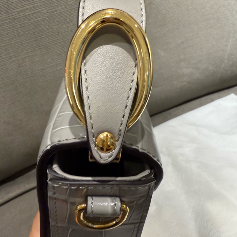 🌟Chloè Mini C Bag 鱷魚牛皮壓紋 大象灰 明星同款-14