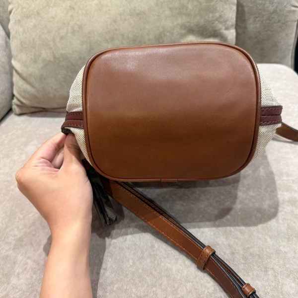 Burberry迷彩斜背包-5
