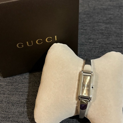 Gucci手環鏈帶錶