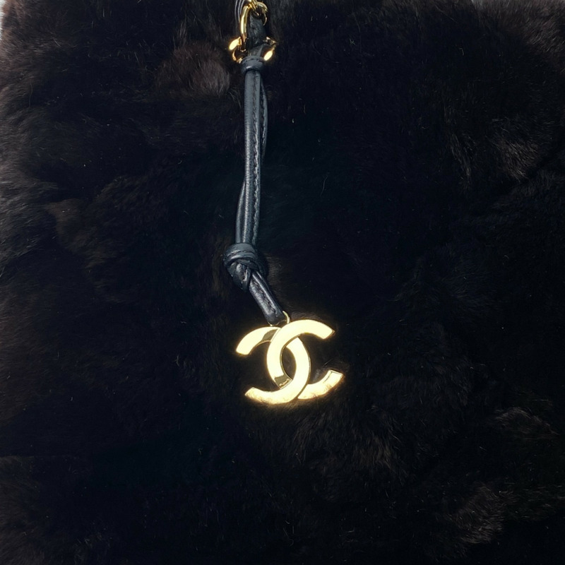 CHANEL 女士鏈條托特包,帶 Coco 標誌和兔皮,9 號,單肩包-11