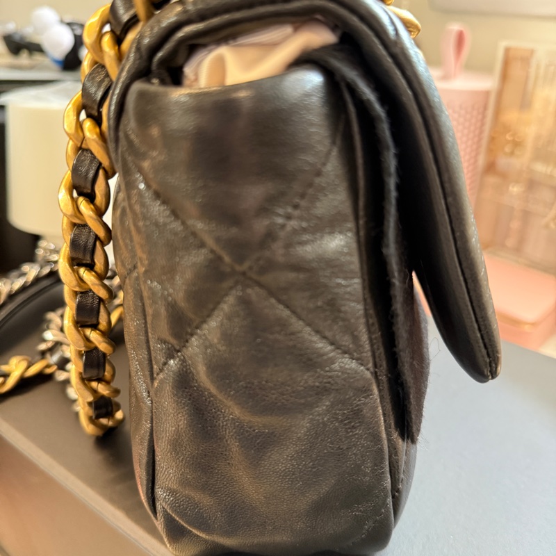 CHANEL 19 口蓋包 中號-4