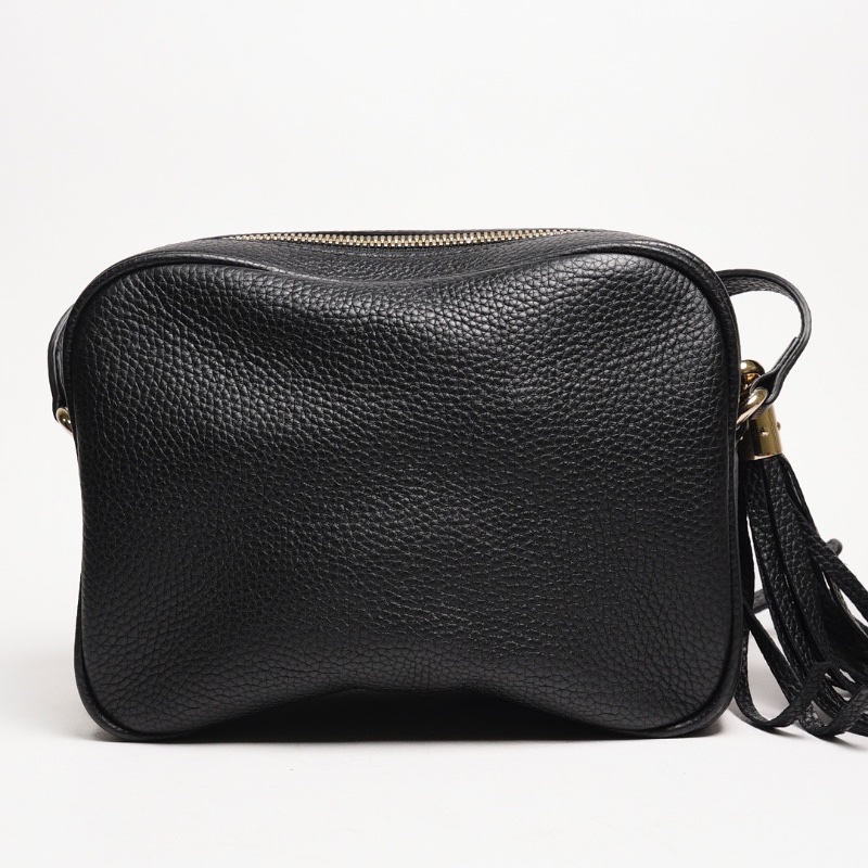 Gucci 雙G浮雕小牛皮流蘇 SOHO 斜背包-1
