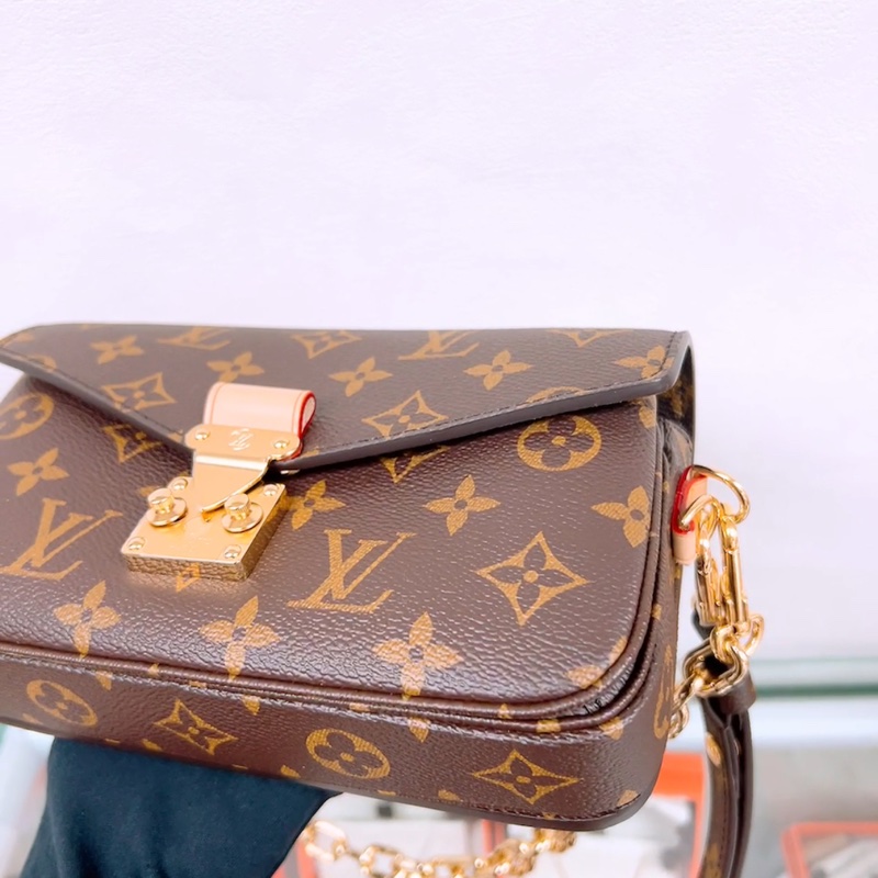 Lv metis pochette east west 老花橫版郵差包-2