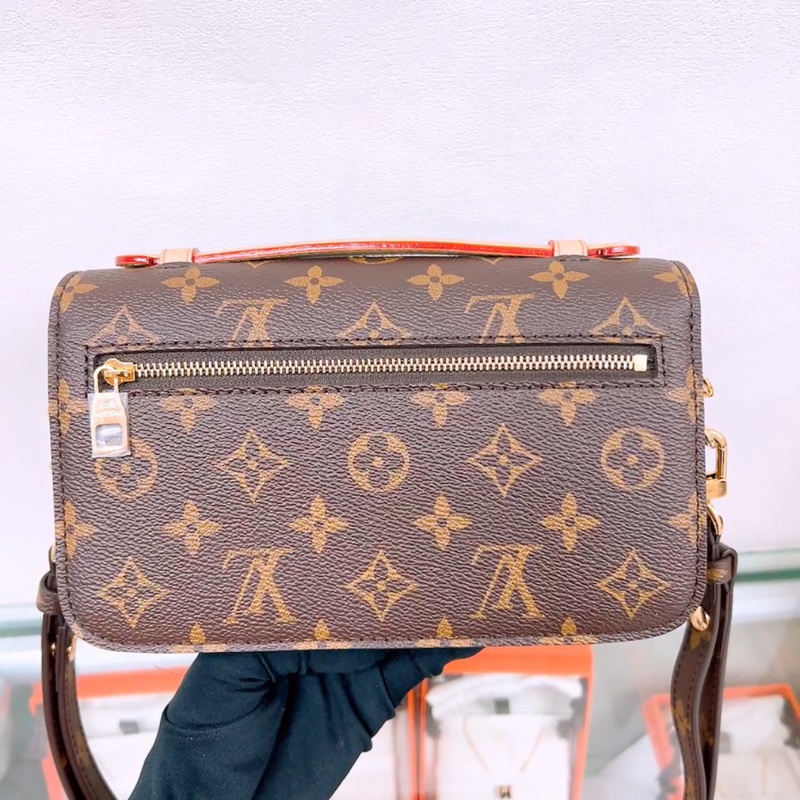 Lv metis pochette east west 老花橫版郵差包-6