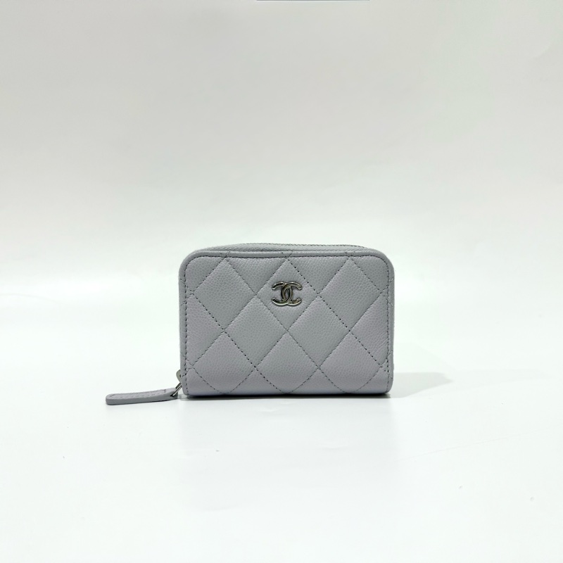 CHANEL淺灰藍牛皮銀釦ㄇ拉零錢卡包AP0216-0