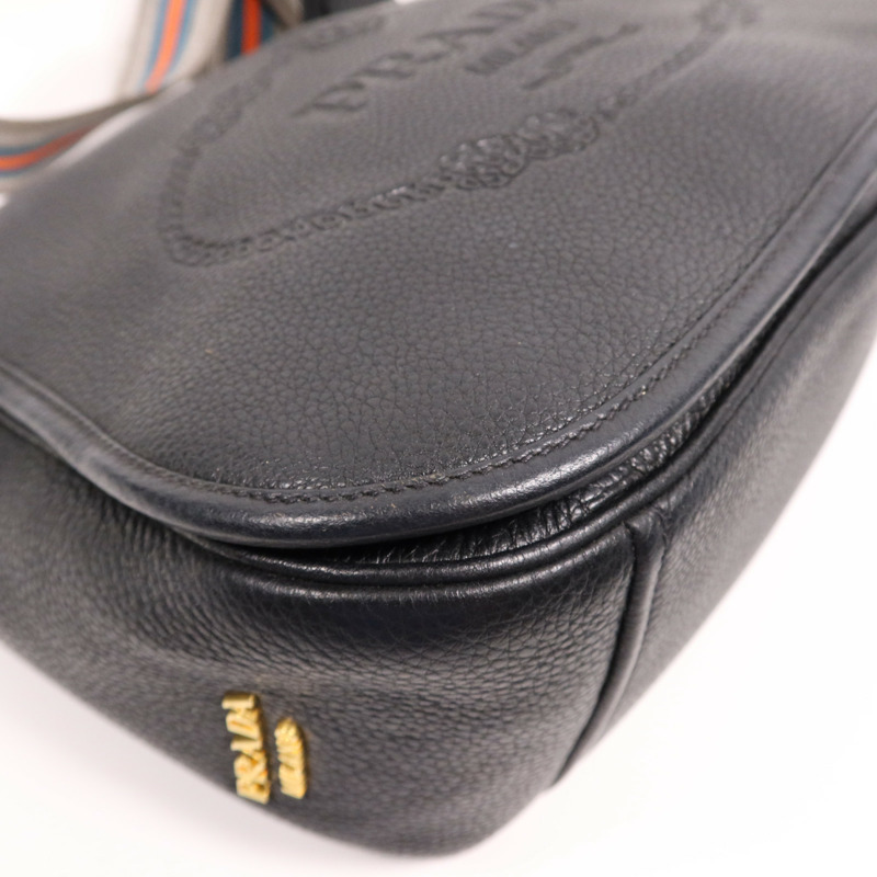 PRADA 牛皮皮革Shoulder Bag金扣肩背袋-7