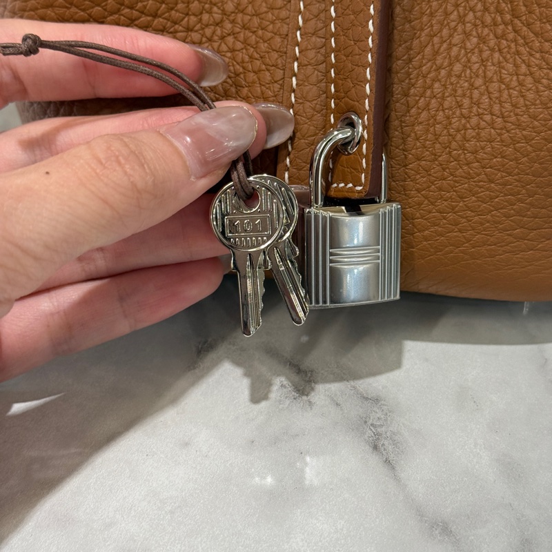 🌟K刻2025🌟Hermes 金棕37T/C皮銀釦Pictin18手提包H056289CK37-10