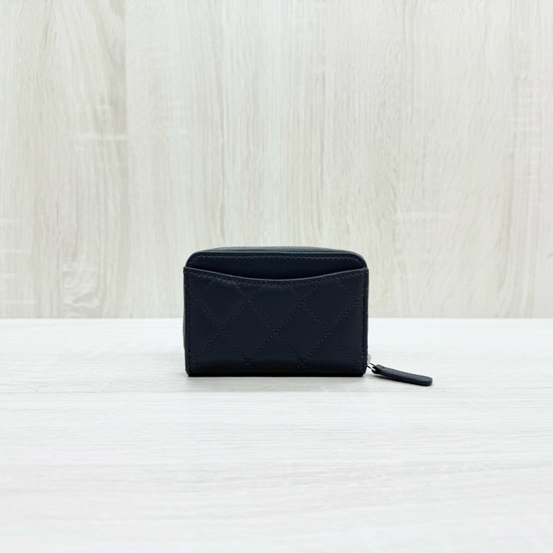 CHANEL碳灰色羊皮銀釦零錢卡包AP0216-1