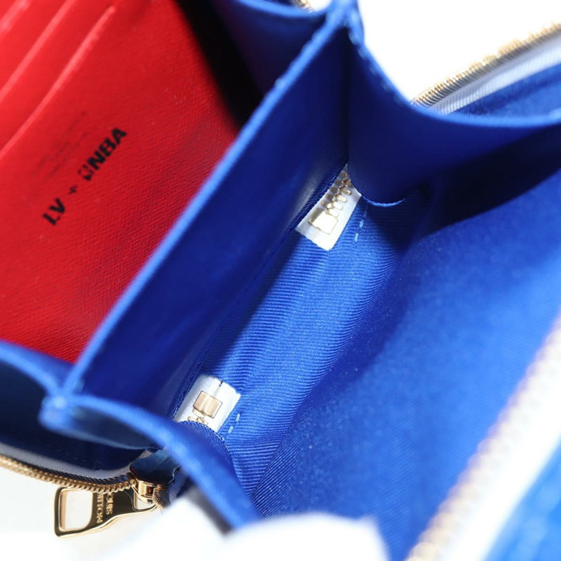 【日本直送】路易威登白色 LV X NBA 軟行李箱手機包 M80101 LV 授權 138078M-21